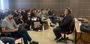 Pastoral Carcerária promove diálogo com alunos da PUC Minas e define novo projeto de remição de pena.